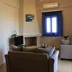 Two Bedroom ニキアナ